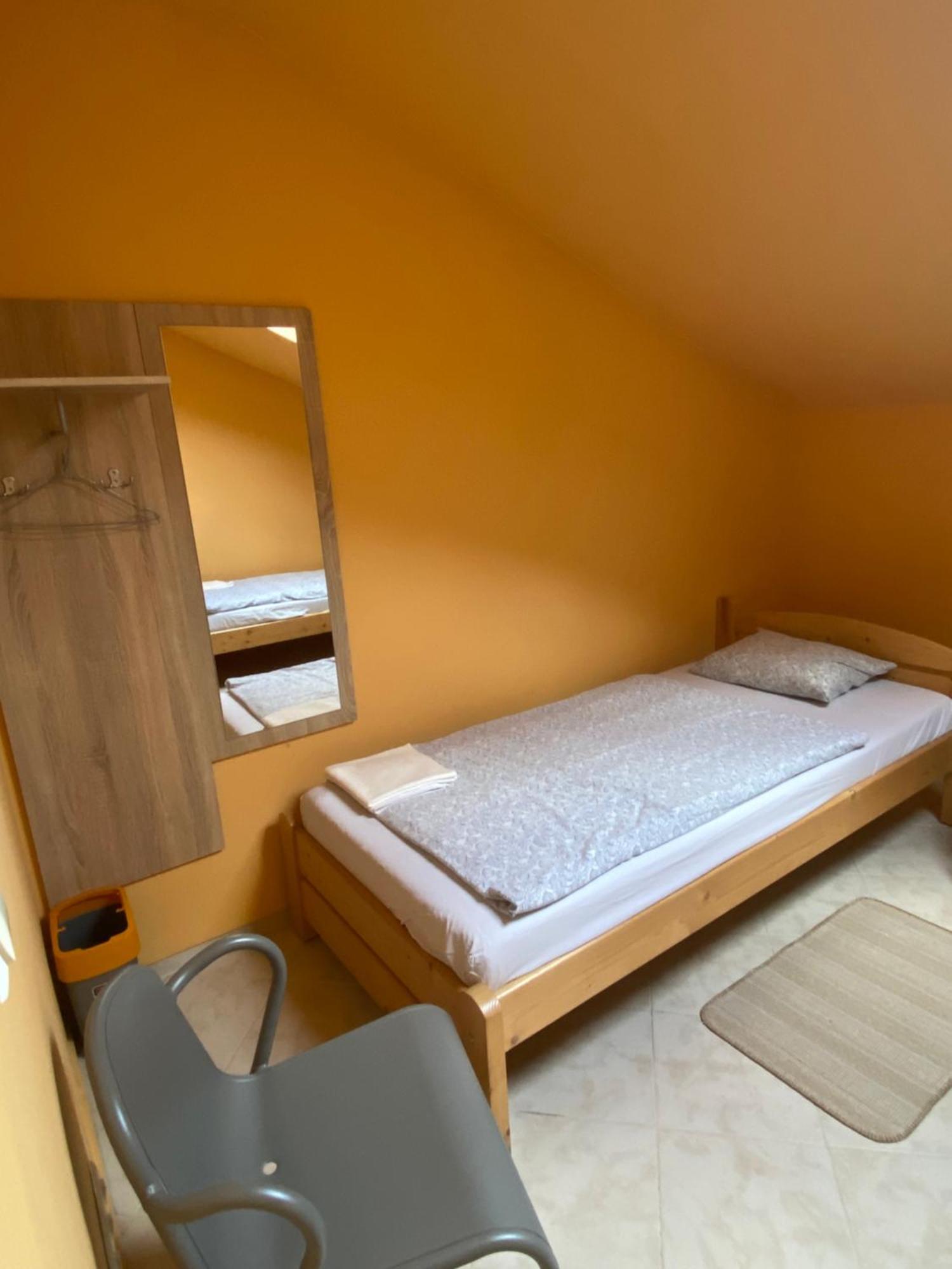 Art Inn Space Krakkó Kültér fotó